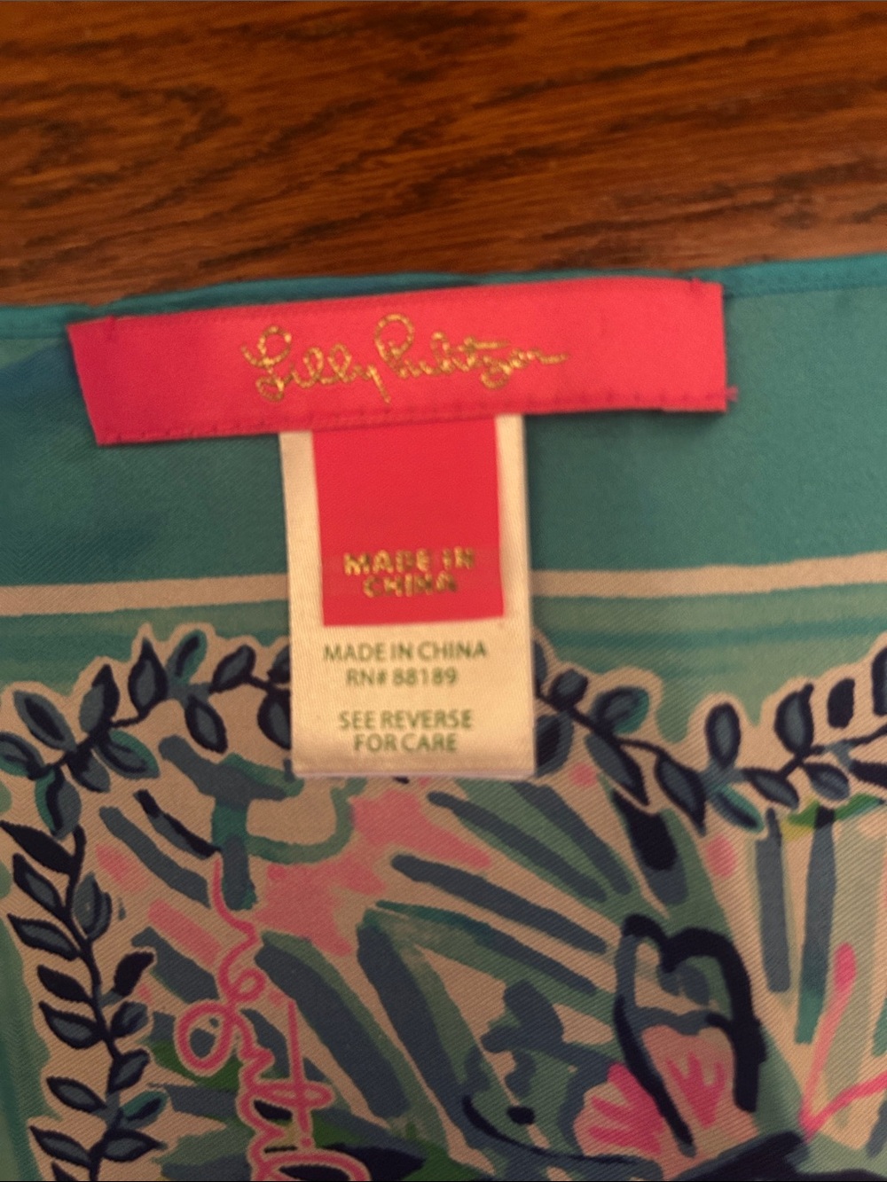 Lilly Pulitzer Silk Scarf NWT - Picture 3 of 7